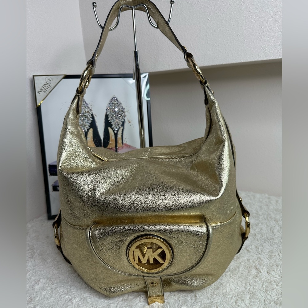 Michael Kors Gold Metallic Bag pristine condition - Picture 3 of 17